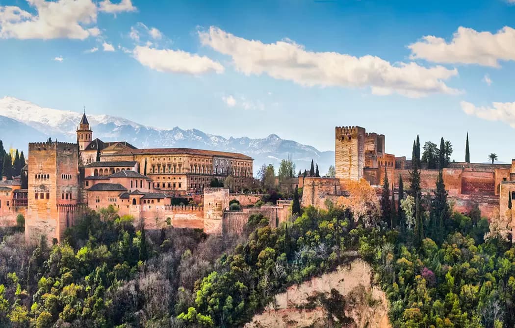 İZMİR’DEN MEGA PORTEKİZ & ENDÜLÜS & İSPANYA TURU SUNEXPRESS HAVA YOLLARI İLE 9 GECE