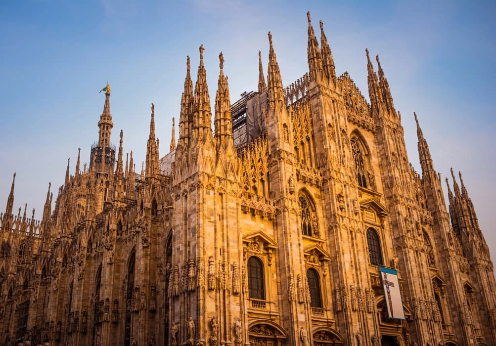 MILANO & OUTLET & VENEDIK TURU TÜRK HAVA YOLLARI İLE 3 GECE
