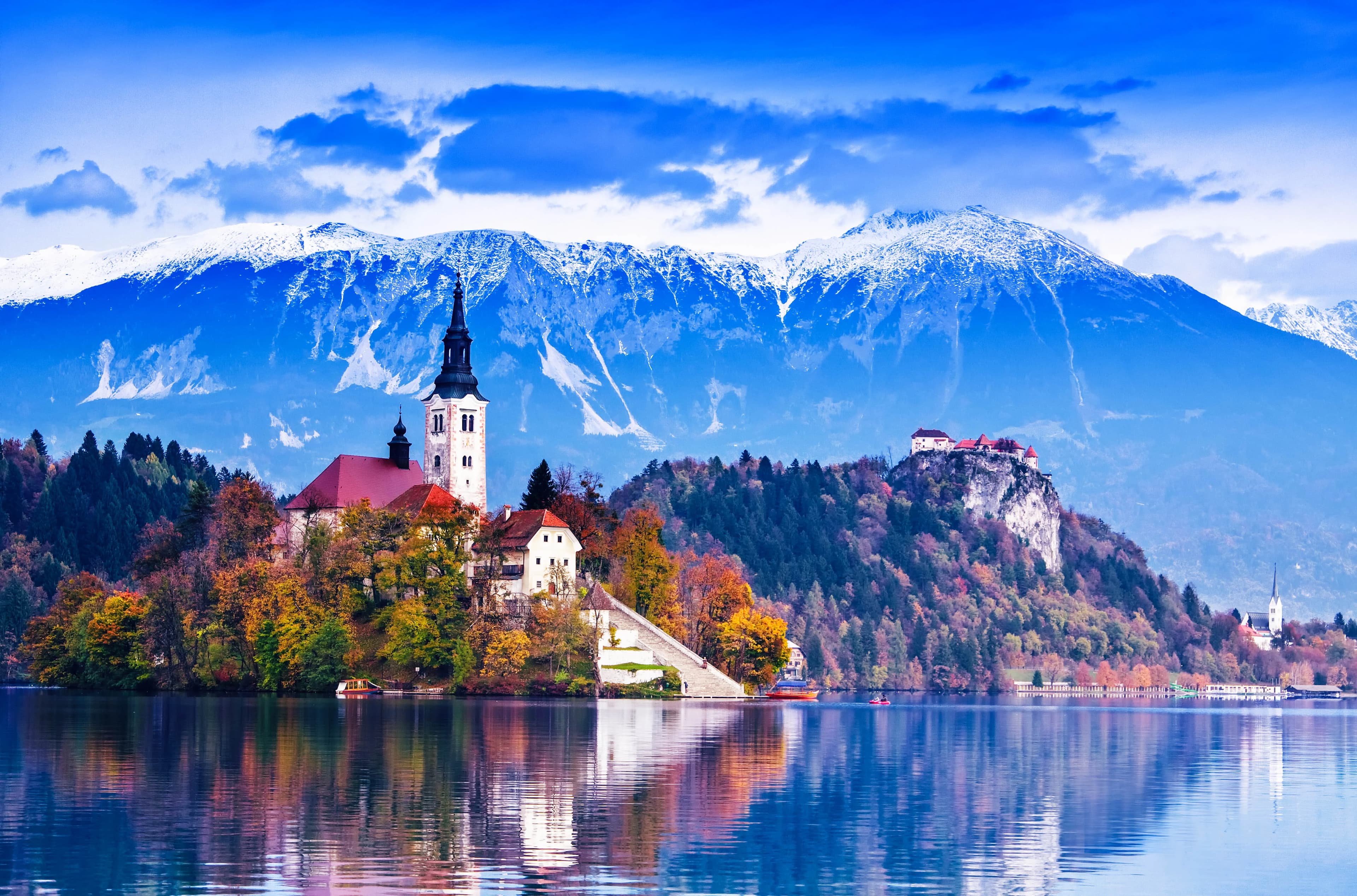 KIBRIS’TAN HALLSTATT & SALZBURG & VİYANA & BLED TURU TÜRK HAVA YOLLARI İLE 3 GECE